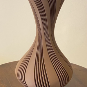 Jarrón decorativo ondulado
